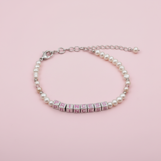PRINCESS bracelet - square pink background